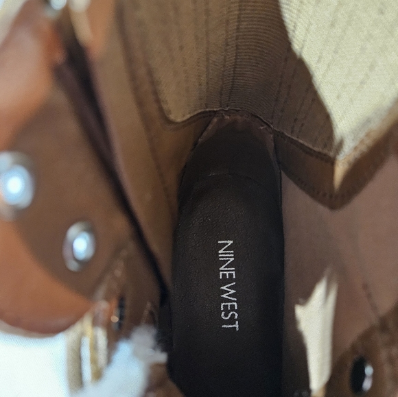 Nine West womens Ivani combat lace up boots. Size 7M. New - Picture 6 of 6
